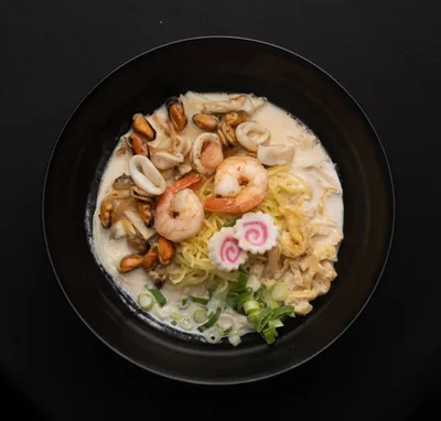 Spicy seafood ramen with prawns, mussels and noodles.